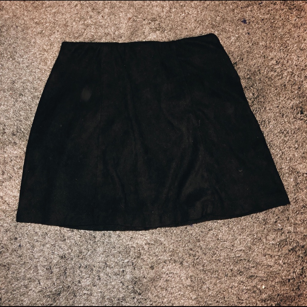 brandy melville skirt